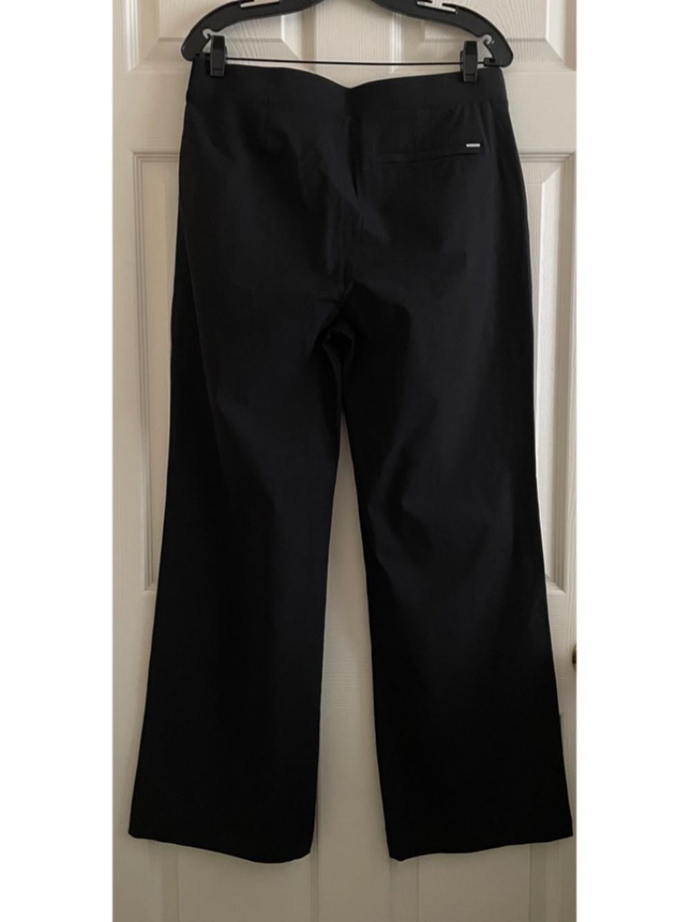 Vuori Womens Meta Wideleg Black Pants - Picture 9 of 11